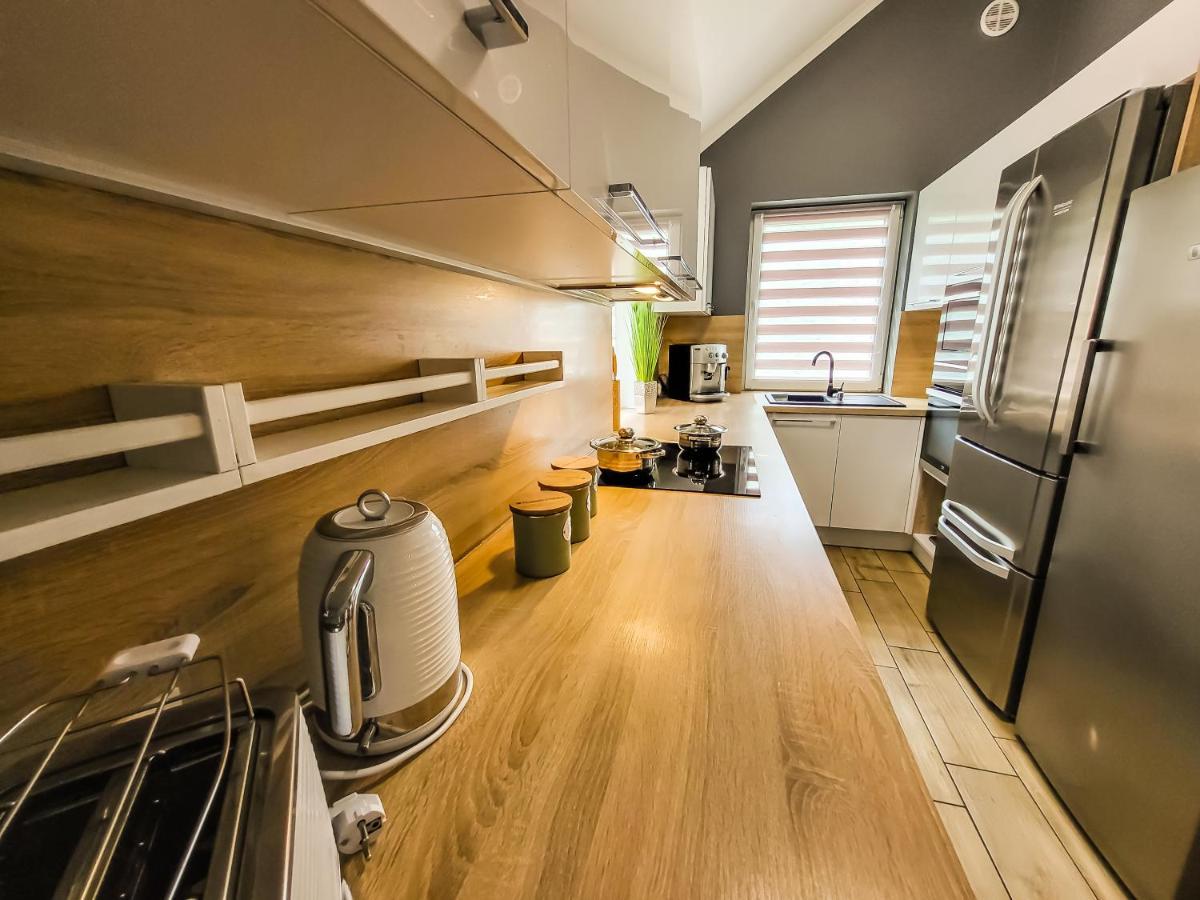 Holiday Home Vegas - House And Garten For Exclusive Use Колчево Екстер'єр фото