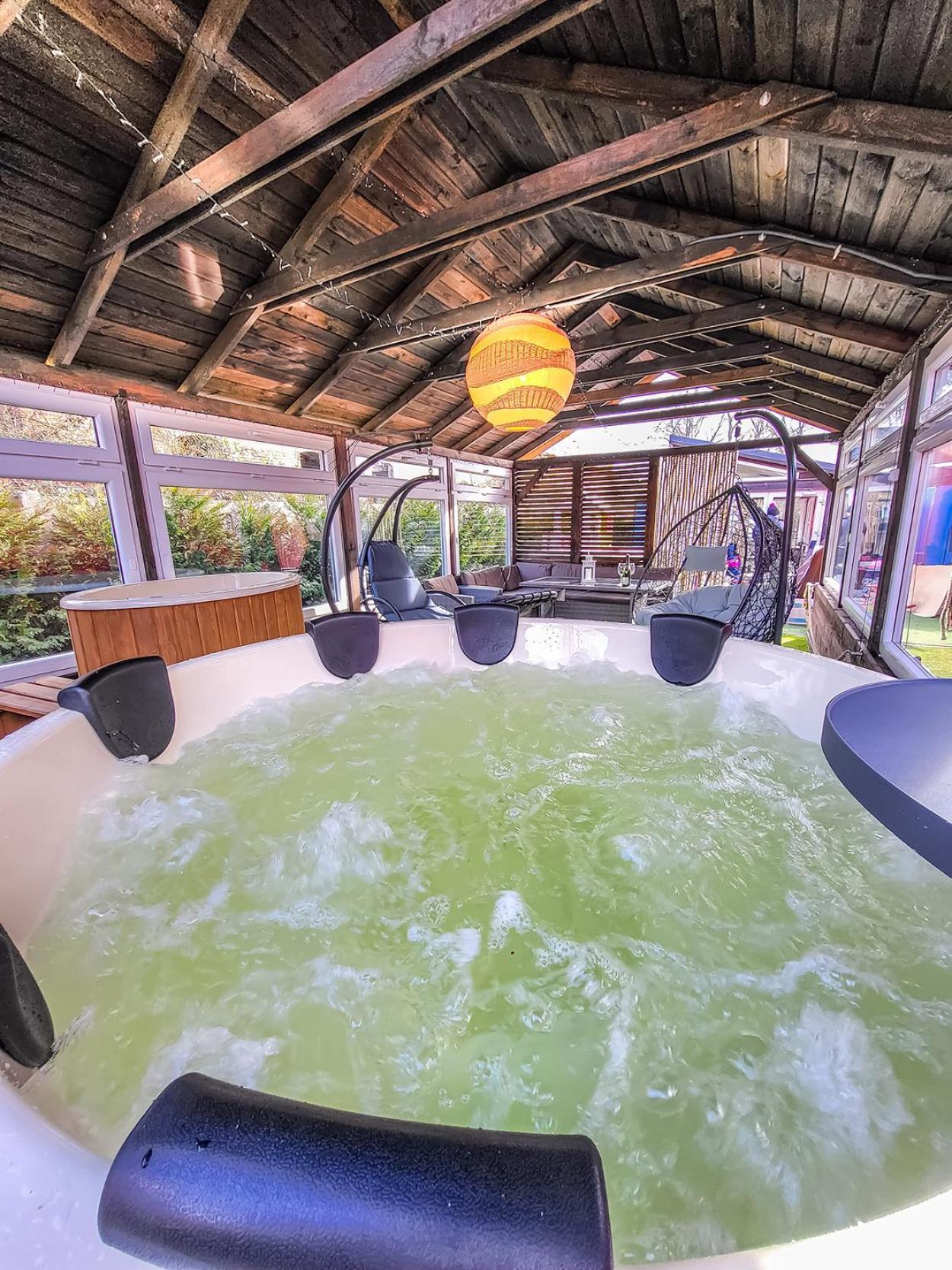 Holiday Home Vegas - House And Garten For Exclusive Use Колчево Екстер'єр фото